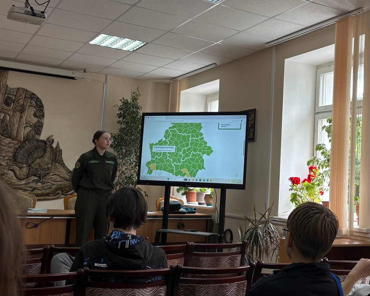 Каникулы начались и  профориентационные отряды начали свою работу!