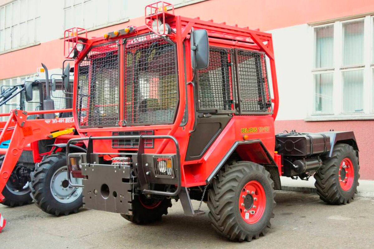 На Минском тракторном заводе изготовлен опытный образец лесохозяйственного трактора BELARUS ТЛ-120